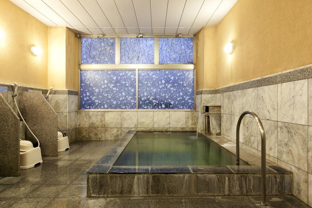 Station Hotel Au Цу Екстер'єр фото