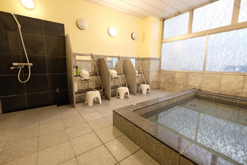 Station Hotel Au Цу Екстер'єр фото