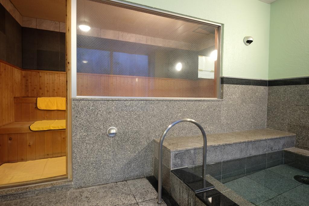 Station Hotel Au Цу Екстер'єр фото