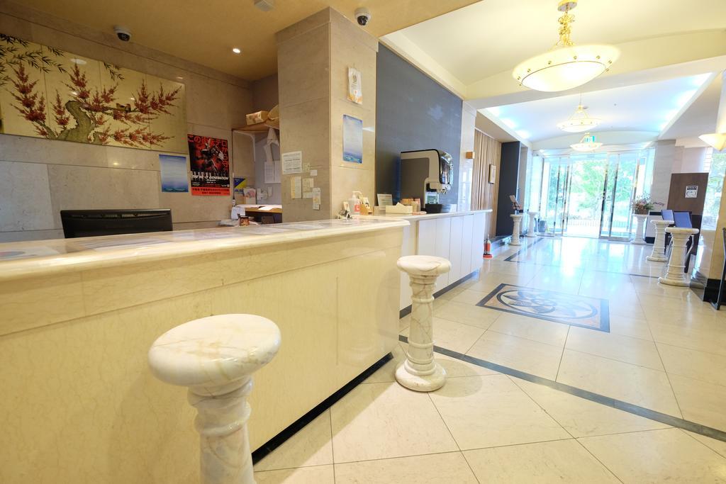 Station Hotel Au Цу Екстер'єр фото